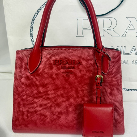 Prada Monochrome Fuoco Saffiano Cuir Tote - Picture 3 of 16